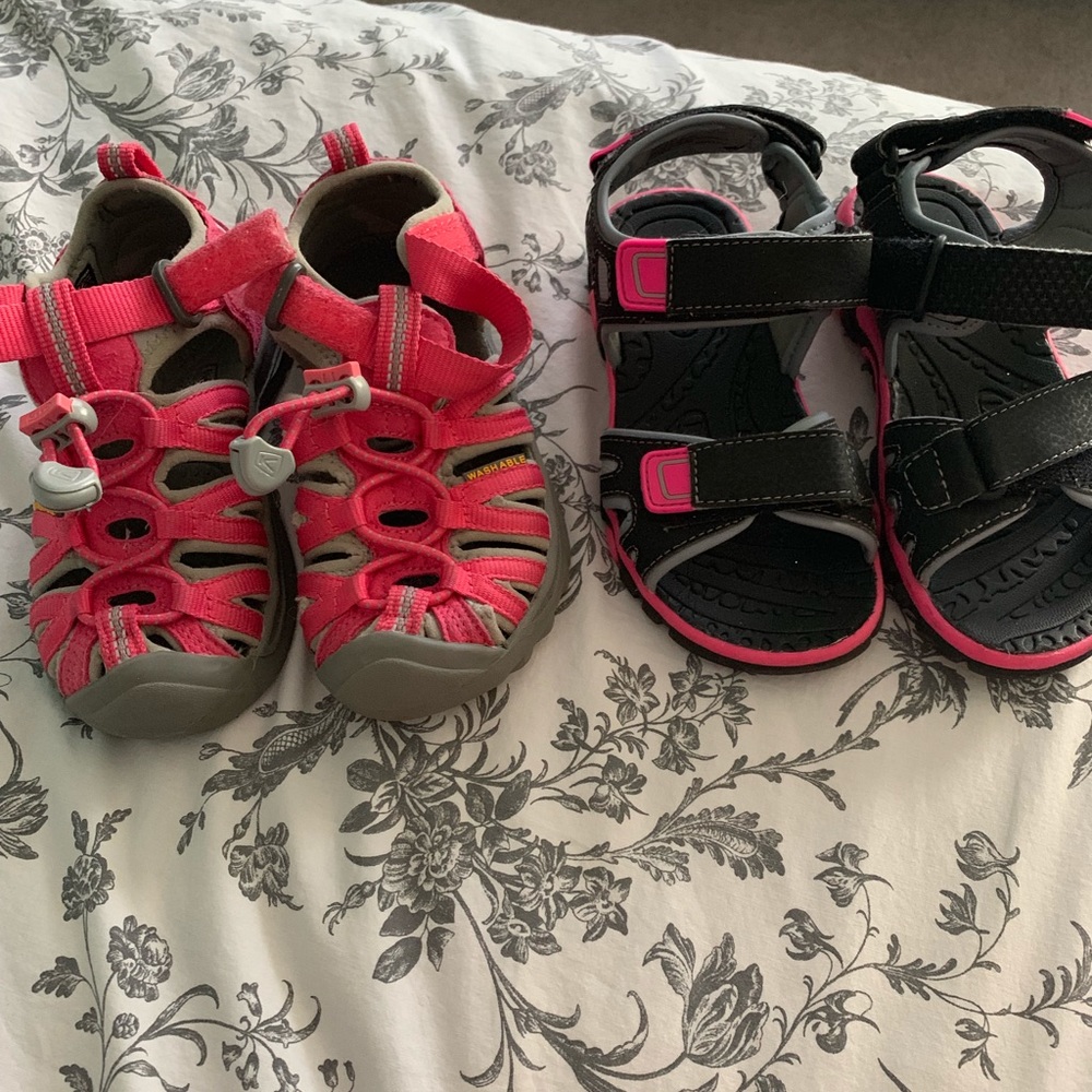 Girls outdoor shoes
